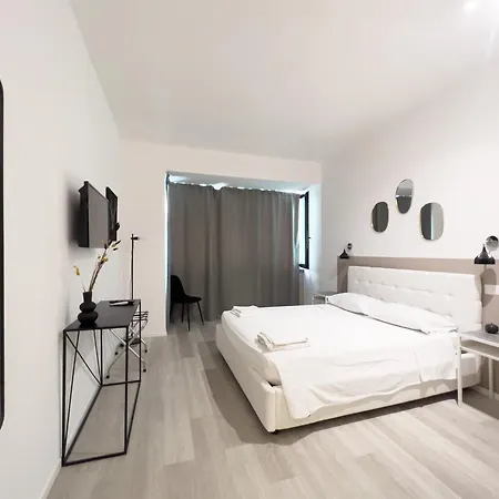 Bed & Breakfast Boutique Four 3*