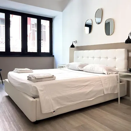 ベッド・アンド・ブレックファスト Boutique Four 3*