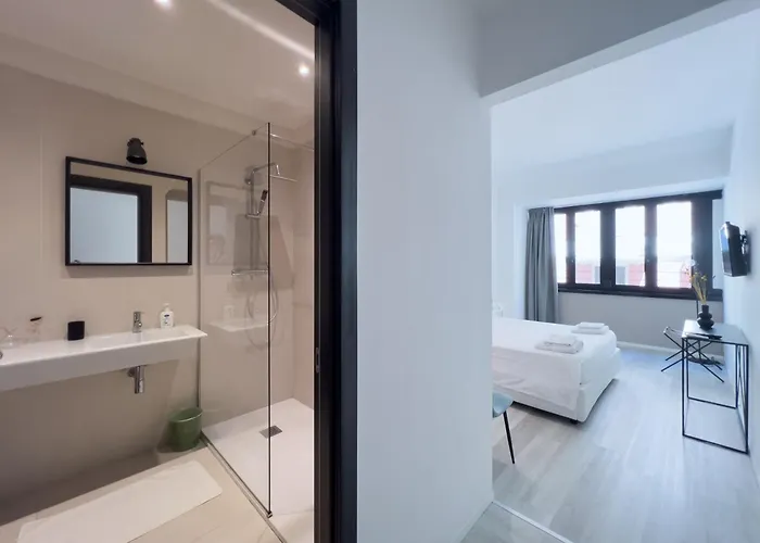 Alojamento de Acomodação e Pequeno-almoço Boutique Four